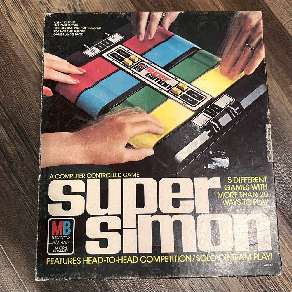 Super Simon 1979 electronic game vintage FLAW